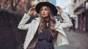 How to Look Rich on a Low Budget - Smart Style Tips