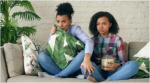 Dark Thriller Movies List: My Go-To Picks for Nights That Hit Different