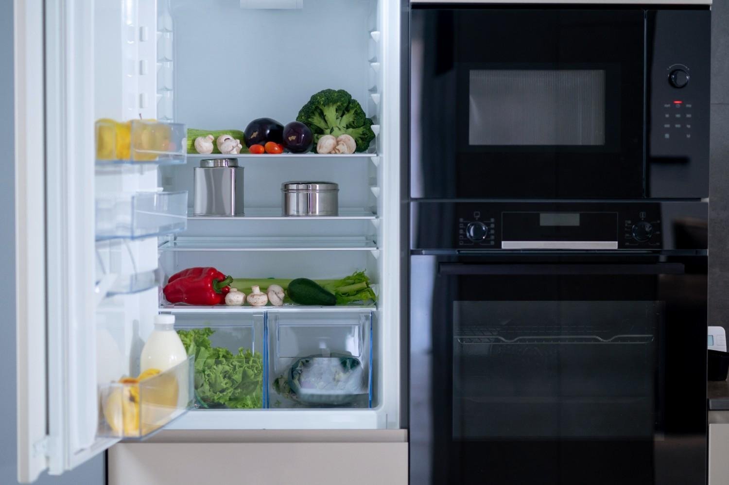 How Do I Perform a Hard Reset on a Samsung Refrigerator?
