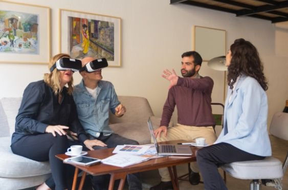 Real Life Uses of Artificial Intelligence in Everyday Activities