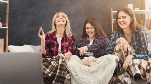 What makes a top 10 web series list worth your time today?